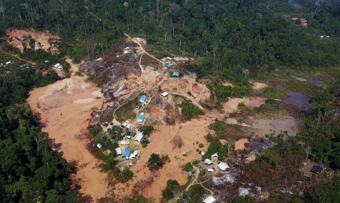 2023-01-30t191542z_1_lynxmpej0t0ry_rtroptp_4_brazil-indigenous-miners