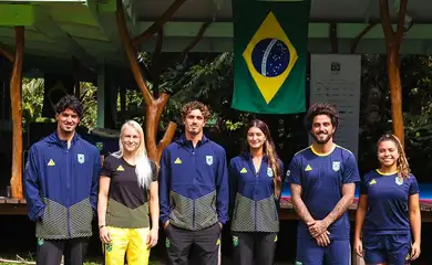 surfe_brasil_equipe_maxima_taiti_paris_2024