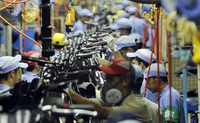 industrias_fabricas_de_motocicletas_industrias_fabricas_santos_fc2610100916