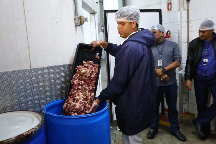 d35a6fd9-617d-48a1-bc04-f89bbc6d03db