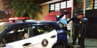 GCM DE FERRAZ DE VASCONCELOS PRENDE SUSPEITO ARMADO NO JARDIM TEMPORIM
